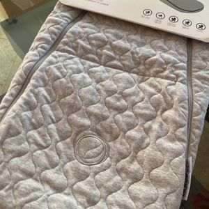 Bugaboo newborn inlay like new